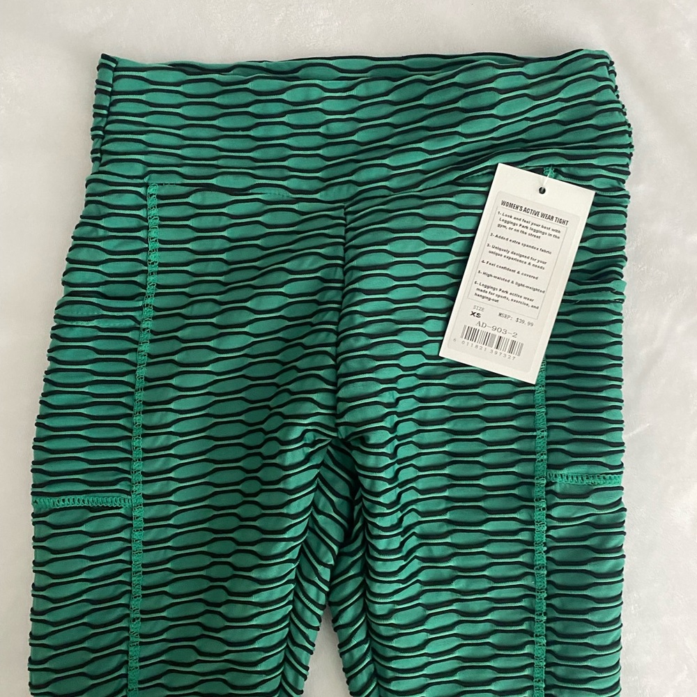 Scrunch butt leggings